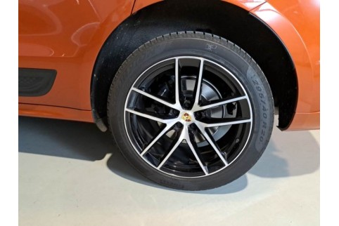 2022 Porsche Macan, Benzinas