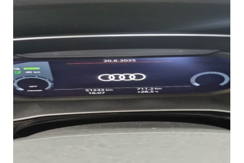 2022 Audi Q3, Benzinas / Elektra