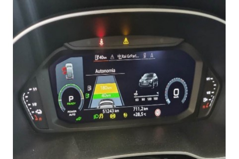 2022 Audi Q3, Benzinas / Elektra