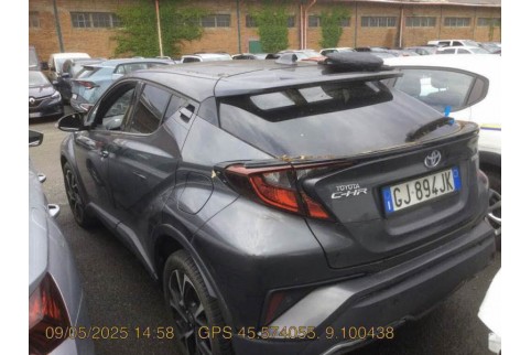 2022 Toyota C-HR, Benzinas / Elektra