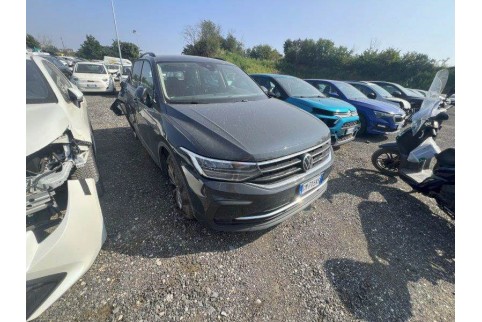 2023 Volkswagen Tiguan, Dyzelinas