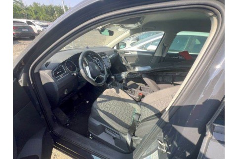 2023 Volkswagen Tiguan, Dyzelinas