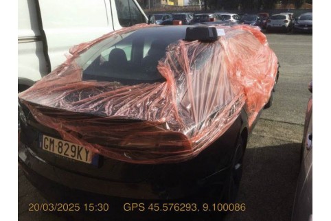2022 Tesla Model 3, Elektra