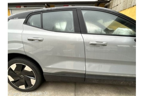 2024 Volvo EX30, Elektra
