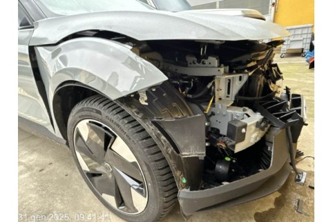 2024 Volvo EX30, Elektra