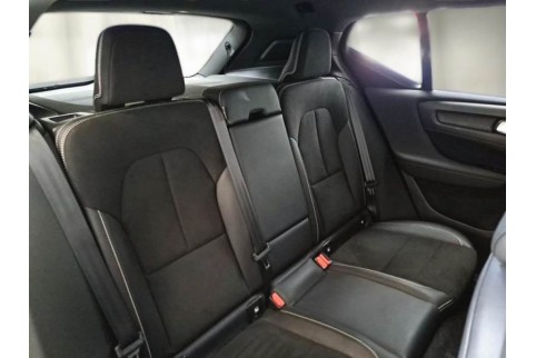 2020 Volvo XC 40, Benzinas / Elektra