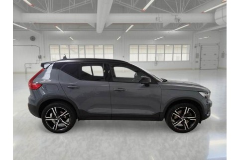 2020 Volvo XC 40, Benzinas / Elektra