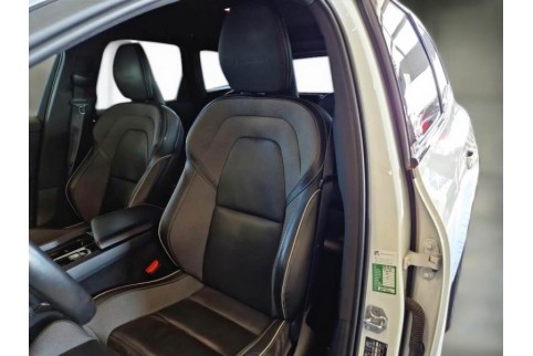 2020 Volvo XC 60, Dyzelinas