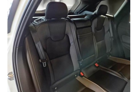 2020 Volvo XC 60, Dyzelinas