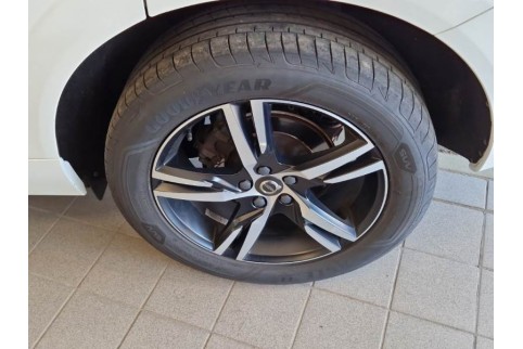 2020 Volvo XC 60, Dyzelinas