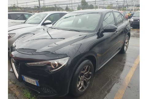 2021 Alfa Romeo Stelvio, Dyzelinas