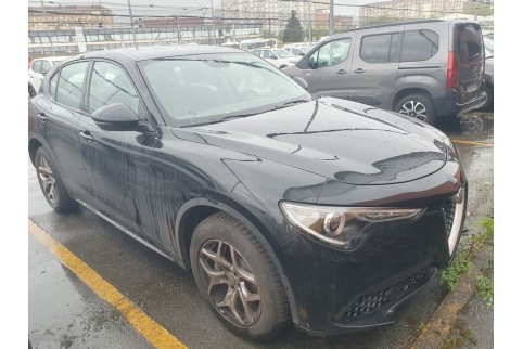 2021 Alfa Romeo Stelvio, Dyzelinas