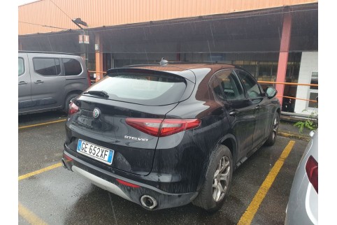 2021 Alfa Romeo Stelvio, Dyzelinas