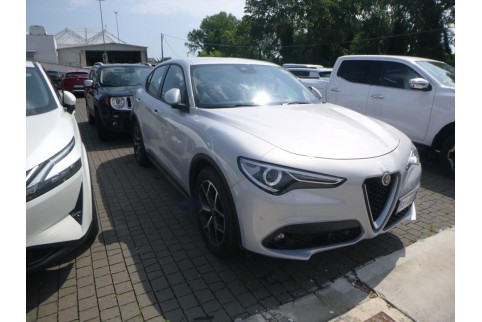2020 Alfa Romeo Stelvio, Dyzelinas
