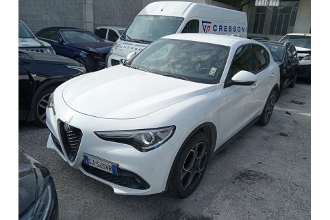 2022 Alfa Romeo Stelvio, Dyzelinas