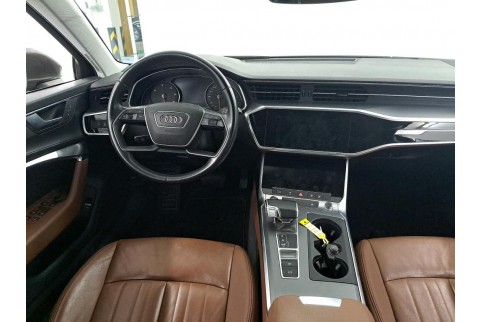 2020 Audi A6, Dyzelinas / Elektra
