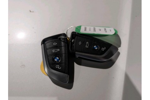 2024 BMW 318, Dyzelinas