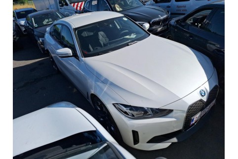 2025 BMW i4, Elektra