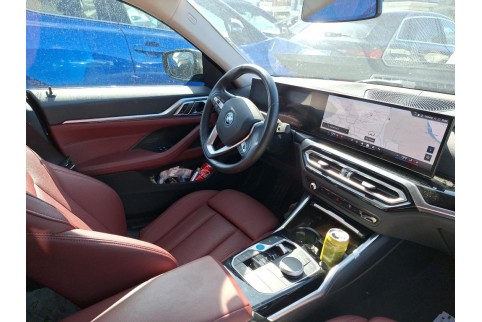 2024 BMW i4, Elektra