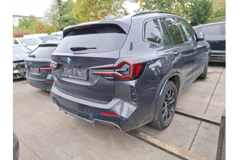 2023 BMW IX3, Elektra