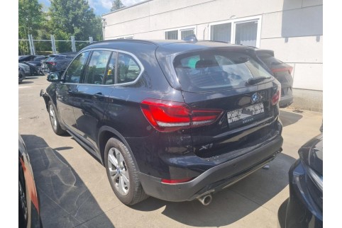 2021 BMW X1, Benzinas / Elektra