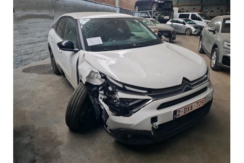 2023 Citroën C4, Dyzelinas