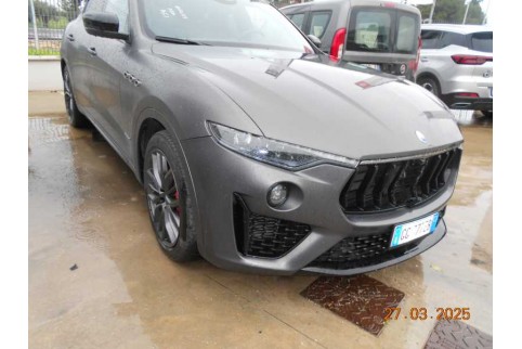 2021 Maserati Levante, Benzinas