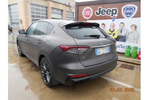 2021 Maserati Levante, Benzinas