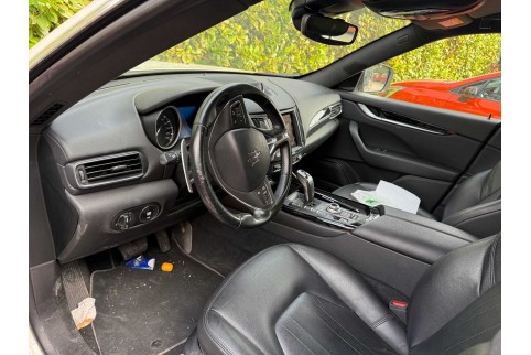 2019 Maserati Levante, Benzinas