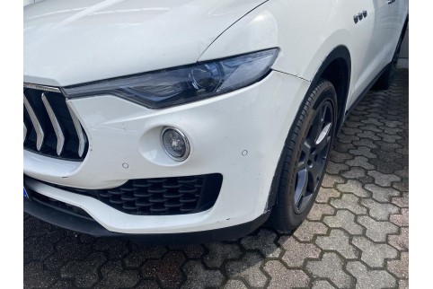 2021 Maserati Levante, Benzinas