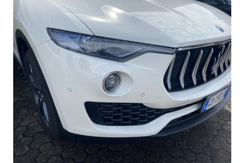 2021 Maserati Levante, Benzinas