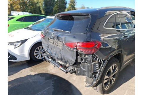 2023 Mercedes-Benz GLA 250E, Benzinas / Elektra