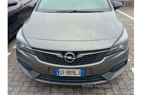 2021 Opel Astra, Dyzelinas