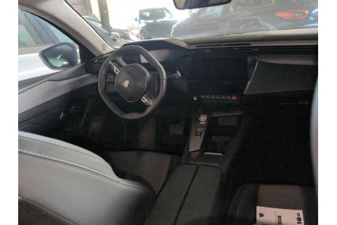 2023 Peugeot 308, Benzinas