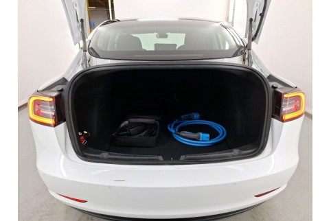 2019 Tesla Model 3, Elektra