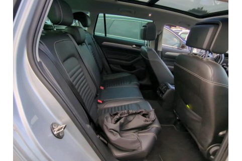 2021 Volkswagen Passat, Benzinas / Elektra