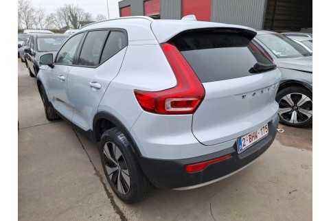 2021 Volvo XC 40, Benzinas