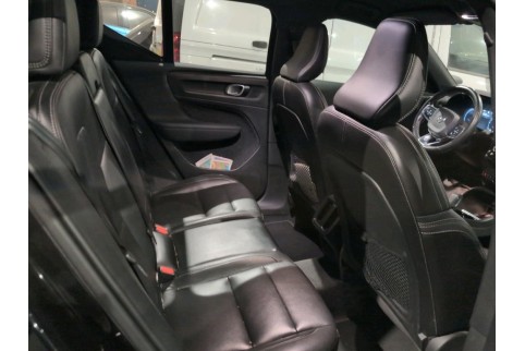 2020 Volvo XC 40, Dyzelinas